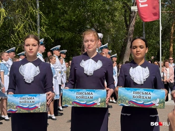 Дети писали письма бойцам | Источник: Николай Сальников / 56.RU
