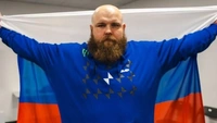 Ушла эпоха: Василий «Пельмень» Камоцкий проиграл в финале чемпионата мира по пощечинам (видео)