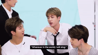 Неусидчивый Чонгук снова мешал парням из BTS во время интервью