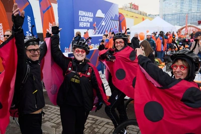 Яркие костюмы на ЗСД Фонтанка Фесте ждут наград