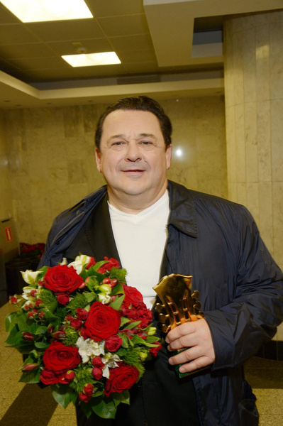 Игорь Саруханов развелся в шестой раз