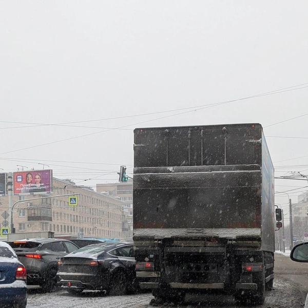 ДТП на перекрестке Народной улицы и проспекта Большевиков | Источник: ДТП и ЧП | Санкт-Петербург | Питер Онлайн | СПб