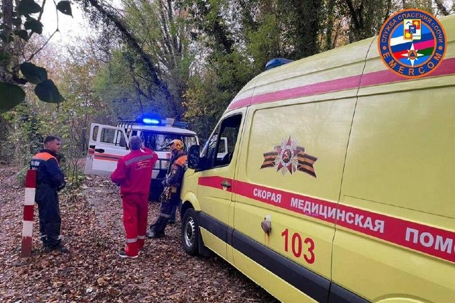 Женщину госпитализировали | Источник: МКУ «Служба спасения города Сочи».
