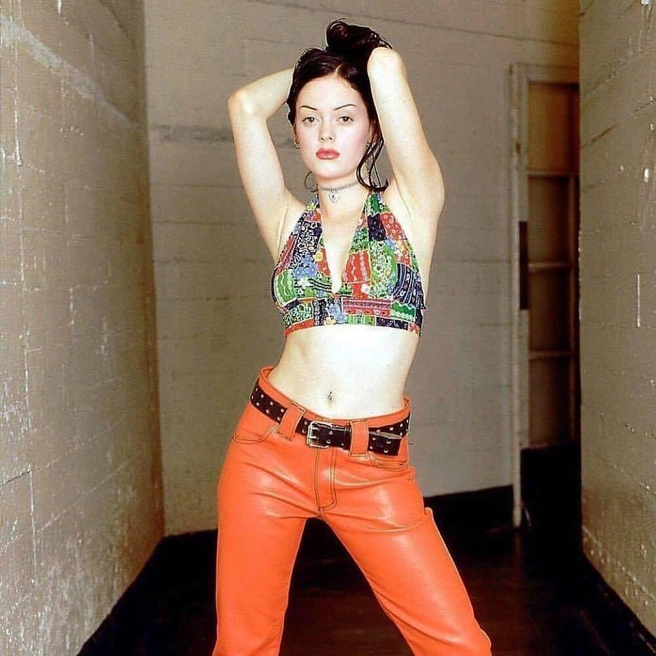 Источник: rosemcgowan / Instagram.com (экстремистская организация, деятельность запрещена на территории РФ)