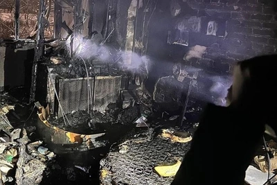 Три человека погибли при пожаре в Подольске: несколько квартир задымлены