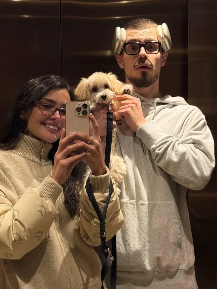 С этим возлюбленным Дина рассталась в прошлом году | Источник: senoritasaeva / Instagram.com*