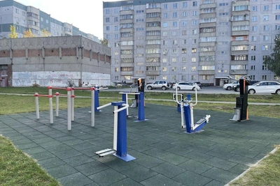 Школьницу, ранившую девочку, забрали в полицию с матерью