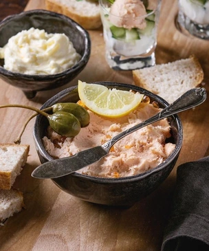 Рецепт дня: риет из форели с лимоном и зеленью