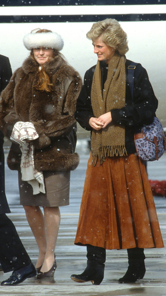 Как принцесса Диана одевалась бы зимой в наши дни — 5 стильных образов, которые вам стоит повторить