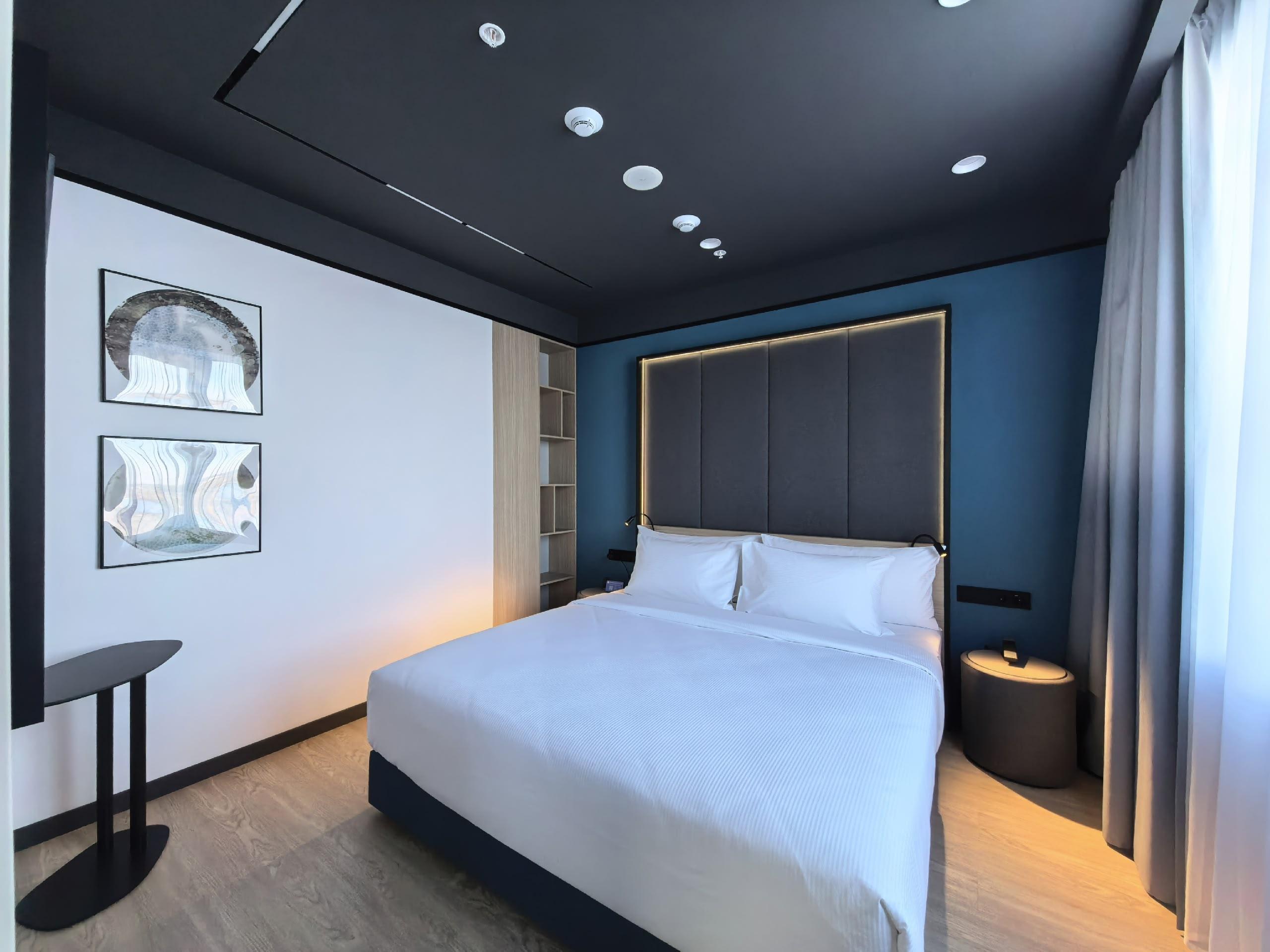 Каму видно из каждого номера: как изнутри выглядит новая гостиница Hampton by Hilton, построенная н…