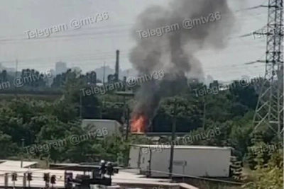 В пригороде Воронежа взорвалась и сгорела ГАЗель