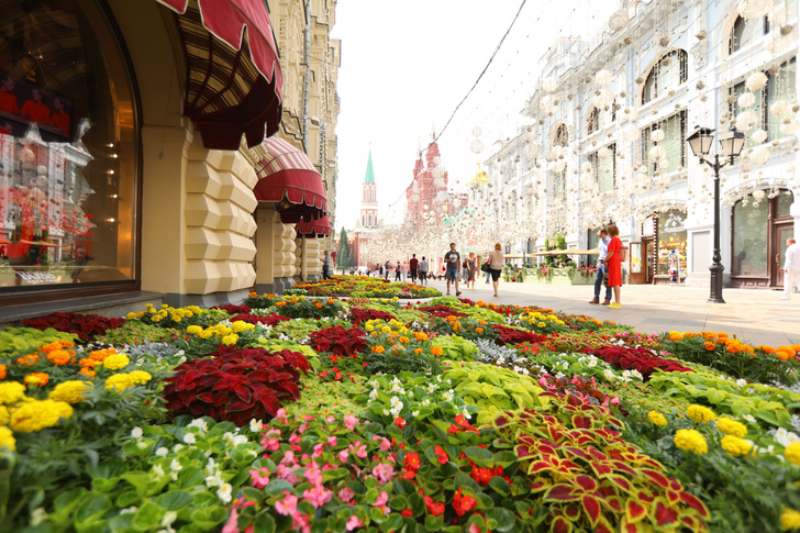 В ГУМе открылся традиционный Фестиваль цветов