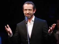 «Камень с глазами»: Машков обрушился на Шварцнеггера, заявив, что ему никогда не сыграть русского