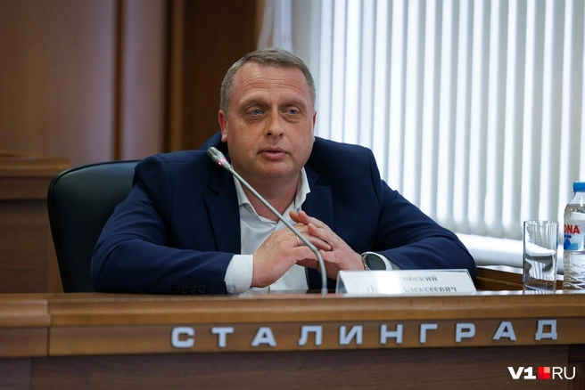 Павел Целковский пообещал начать ремонт дорог центра с 7-й Гвардейской | Источник: Алексей Волхонский / V1.RU