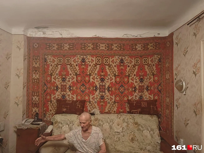 Жители дома ждут выкупную стоимость, чтобы приобрести хоть что-то для проживания | Источник: предоставлено жильцами дома