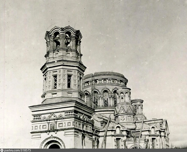 Разрушенный Успенский собор. Фото 1935 года | Источник: Из собрания В.&nbsp;И.&nbsp;Селюка / pastvu.com