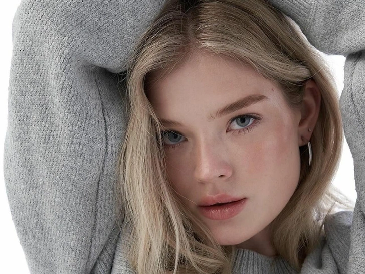 5 способов сделать макияж в офис, которые займут не более 15 минут | marieclaire.ru