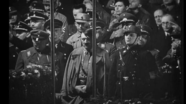 Источник: Кадр из фильма «Обыкновенный фашизм» (Михаил Ромм, 1965)