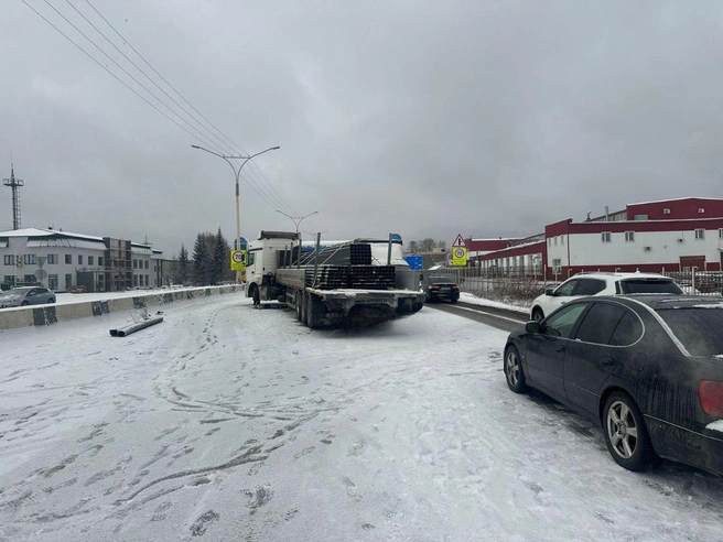 Регион завалило снегом, который спровоцировал всплеск ДТП | Источник: пресс-служба региональной Госавтоинспекции