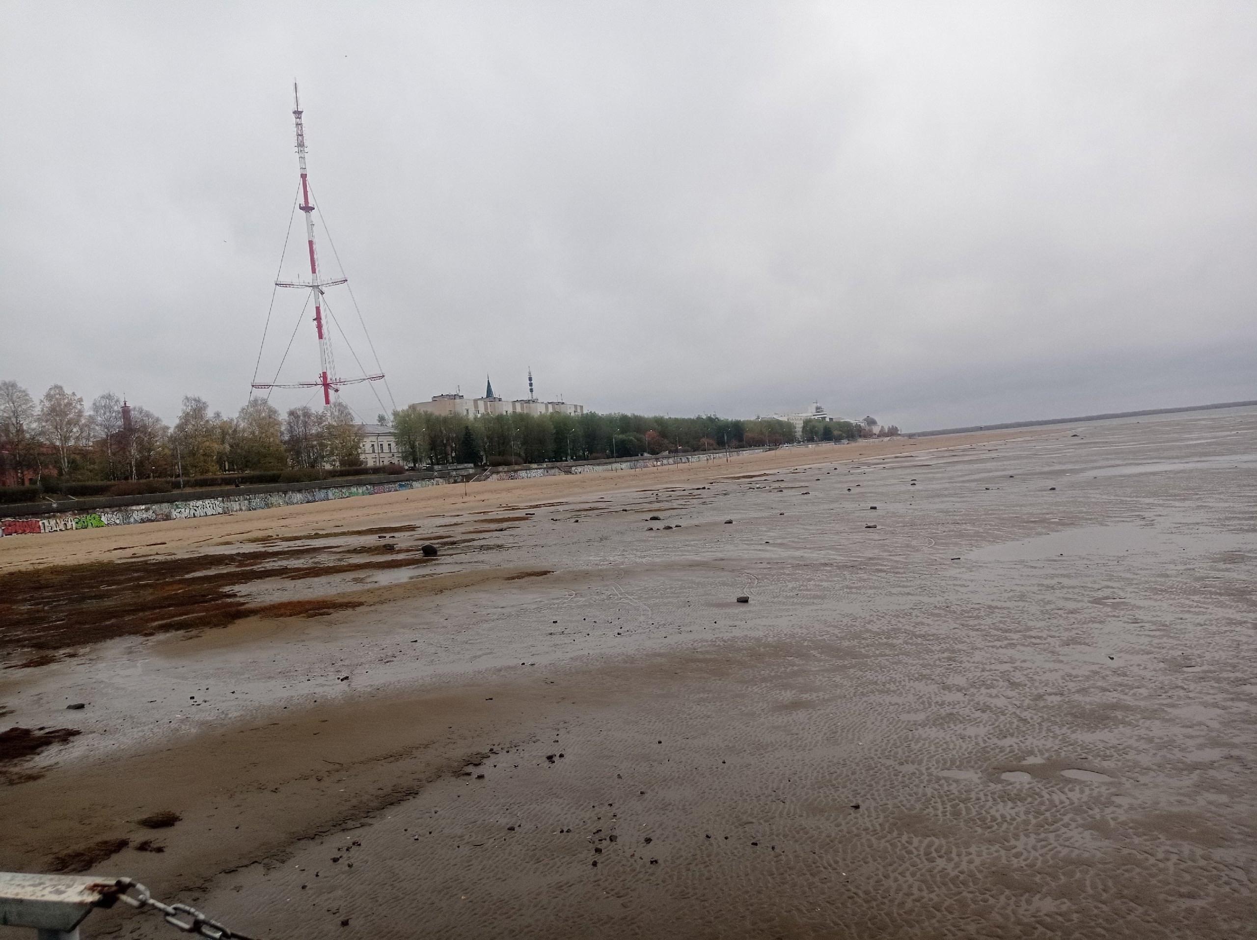 «Рекордное обмеление»: выяснили, куда ушла вода из рек Архангельска