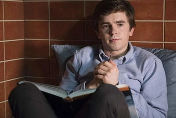 20+ бытовых привычек, которые могут указывать на аутизм