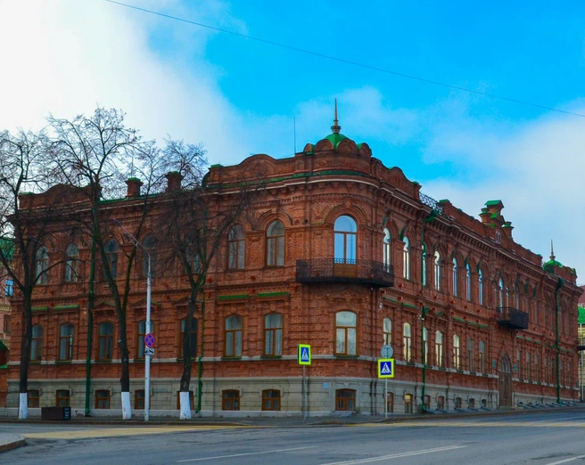 Колледж находится в особняке Ногарева 1901 года постройки | Источник: yandex.ru/maps