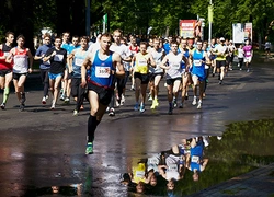 Примите участие в благотворительном забеге New Balance