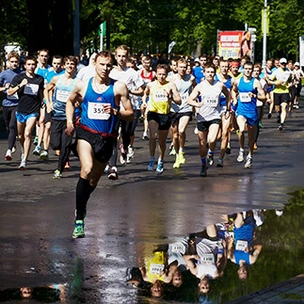 Примите участие в благотворительном забеге New Balance