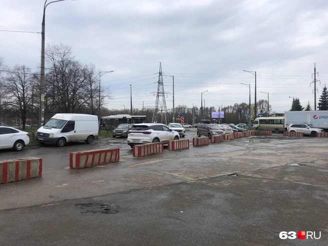 Теперь автомобили остались «за периметром» | Источник: Алексей Ногинский / 63.RU 