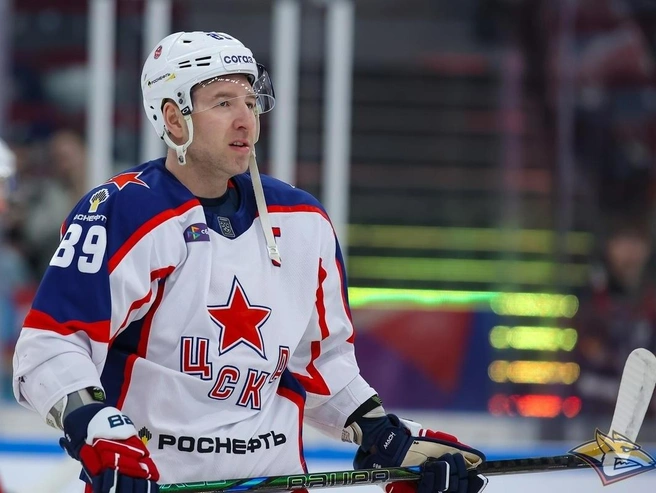 Нестеров родился и вырос в Челябинске | Источник: cska-hockey.ru