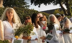 Когда муж бревно: в Англии девушки массово выходят замуж за деревья