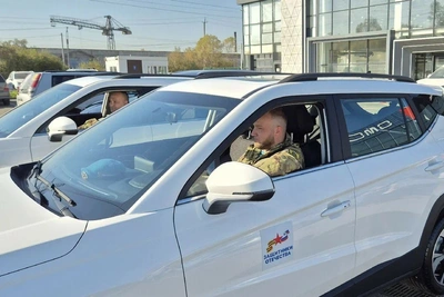 Ветераны СВО из Томска получили автомобили