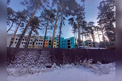 Детскую больницу в Чите не достроили из-за дефектов и взяток