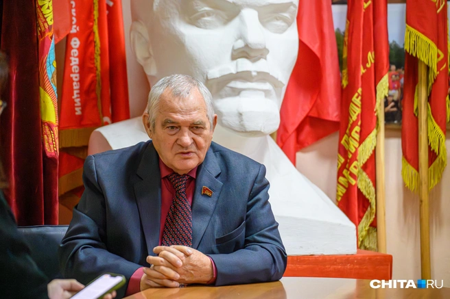 Юрий Гайдук прокомментировал отставку забайкальского правительства | Источник: Олег Федоров / CHITA.RU
