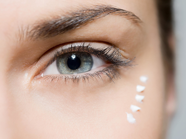 Как выбрать крем для кожи вокруг глаз: 6 главных правил