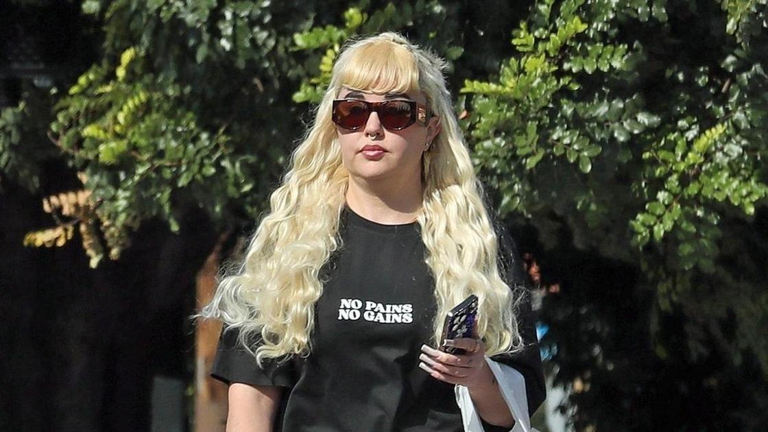 Даже Аманда Байнс не устояла перед &laquo;Оземпиком&raquo;: скандальную звезду не узнать