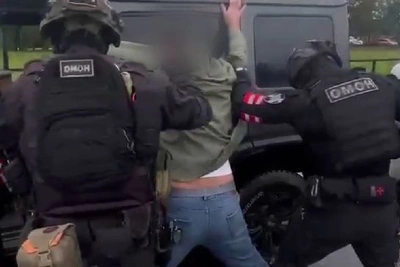 В Благовещенске нелегалы пытались уплыть от полиции по Зее