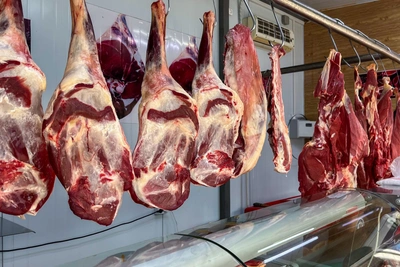 Шашлык во Владивостоке: цены на мясо, уголь и решетку