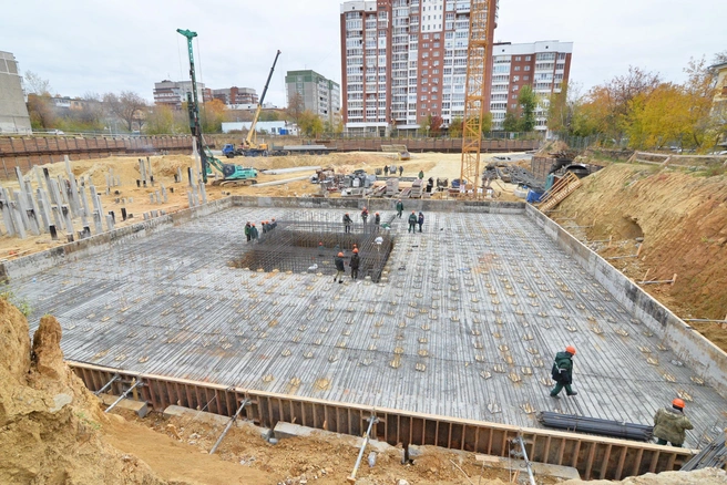 Discovery Residence — комплекс из трех высоток с ультрасовременной начинкой, строящийся неподалеку от главного корпуса УрФУ и Дендропарка | Источник: «Атомстройкомплекс»