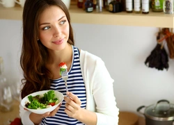 7 продуктов, которые содержат гормон женской молодости — ешьте их, чтобы замедлить старение