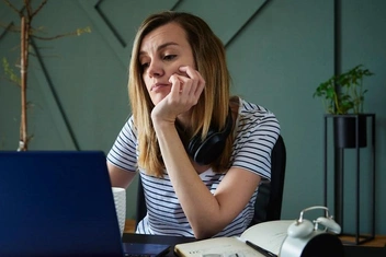«Родители всю жизнь не учитывали мои интересы — теперь я сама не знаю, чего хочу»