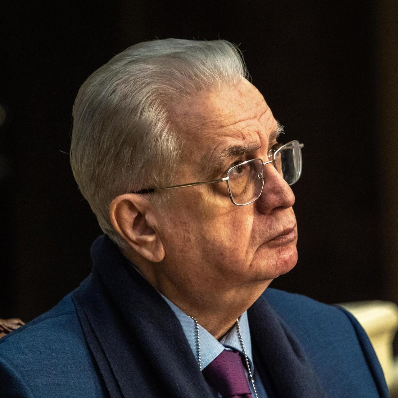 <p>Михаил Пиотровский </p>