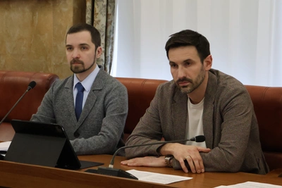 Депутаты требуют ремонта торговых площадок для садоводов
