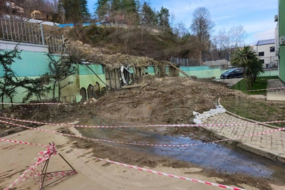 Сель вновь сошел во дворе ЖК в Сочи