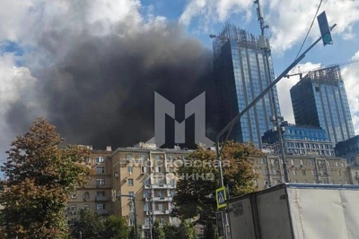 Центр Москвы накрыло густым дымом