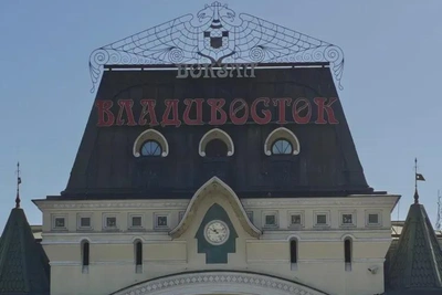 Поезд "Россия" повез информацию о выборах через всю страну