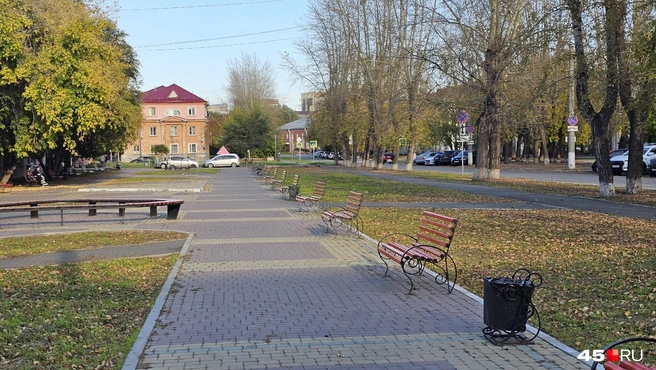 Сквер им. А. Суворова | Источник: Дарья Никитченко / 45.RU