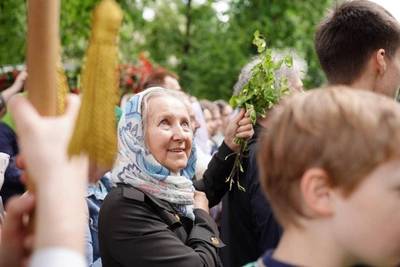 В Москве прошел крестный ход на Троицу