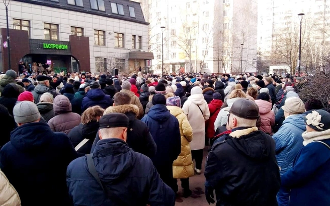 На встречу, которую главврач Алленов назвал «весенним обострением, пришло порядка 1000 жителями Москворечья-Сабурово | Источник: Сабурово / VK.com