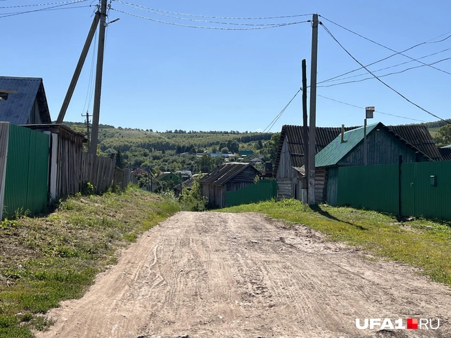 С дорогами здесь, конечно, очень сложно | Источник: Андрей Бирюков / UFA1.RU